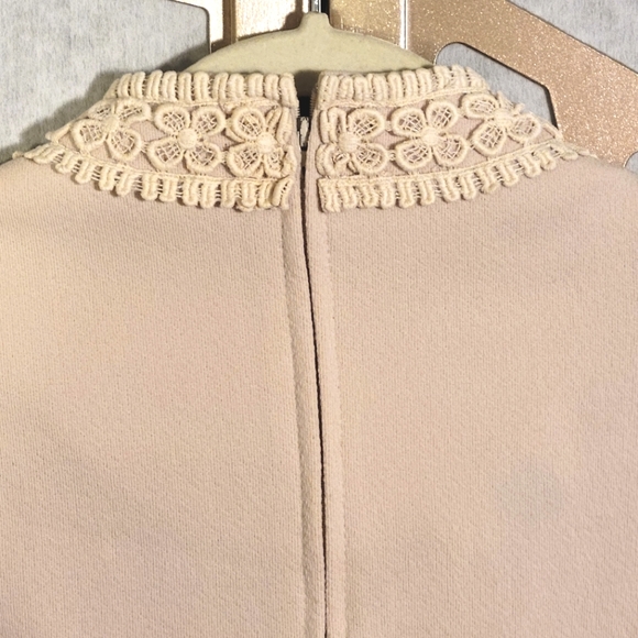 VINTAGE SEARS FASHIONS Cream Shift Dress with Crochet Detail - Picture 9 of 12